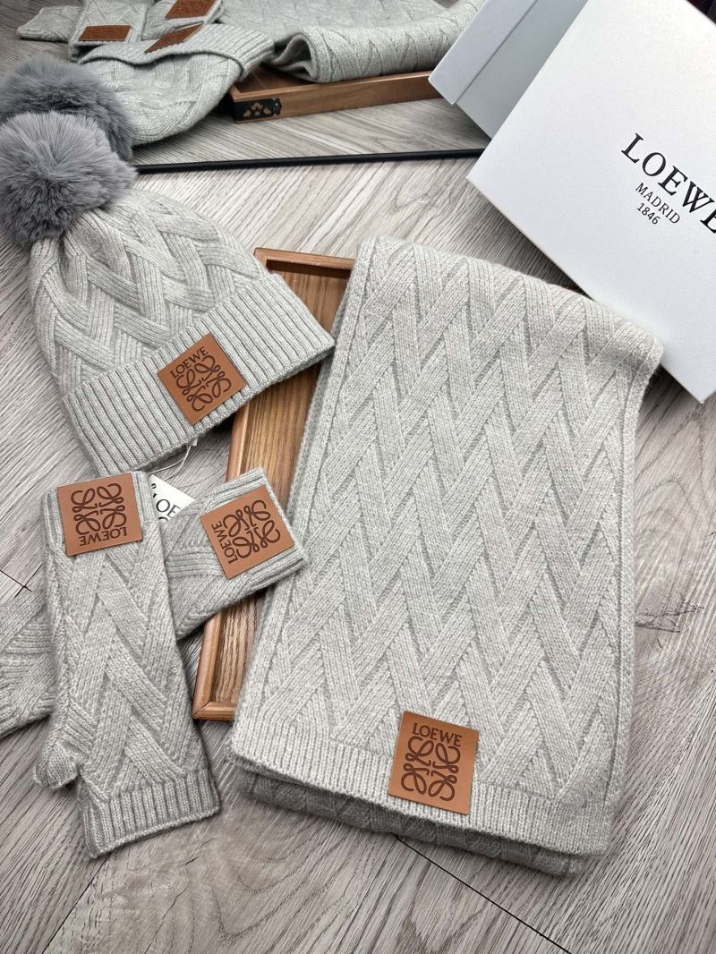 Loewe Caps Scarfs